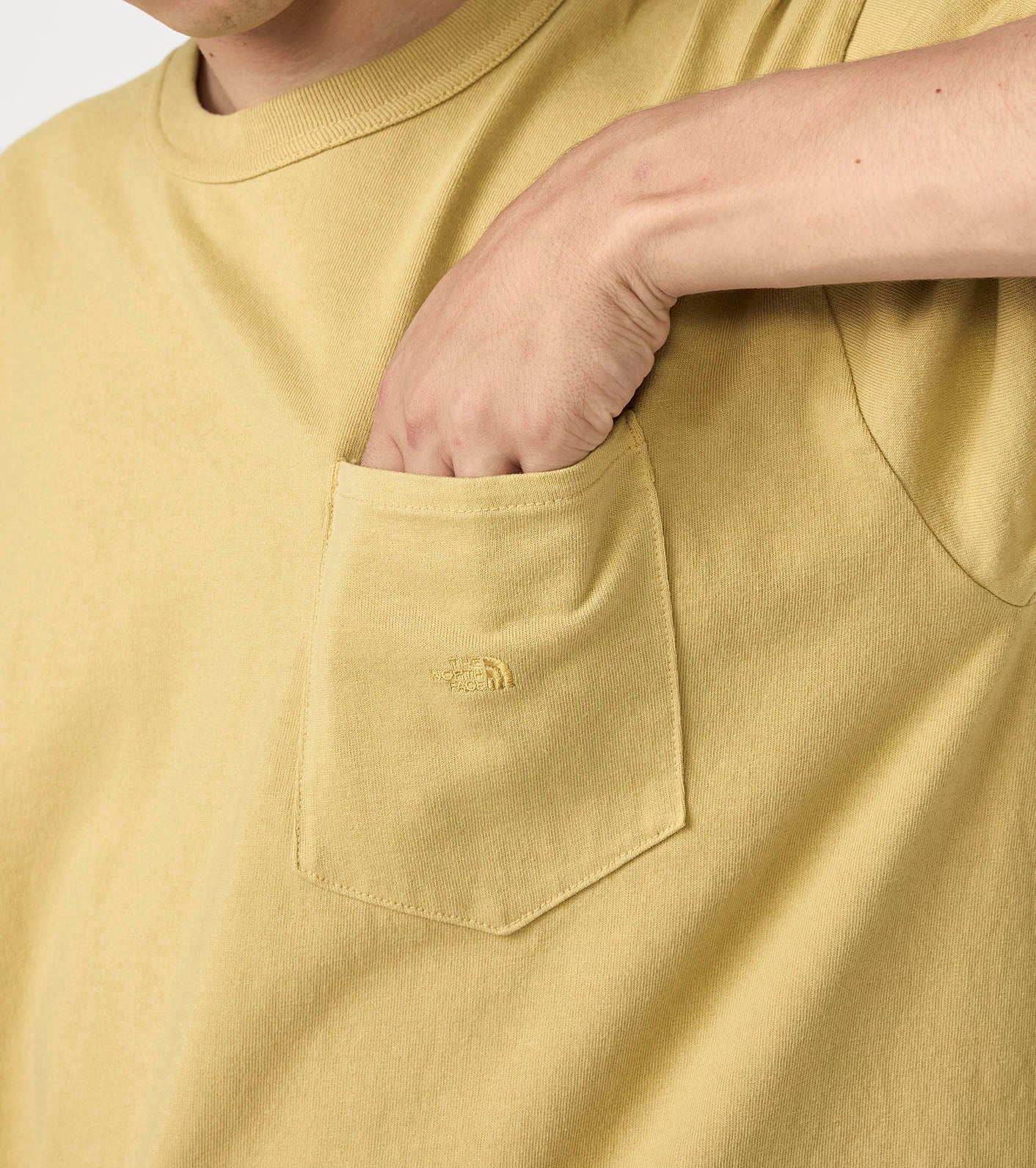 8oz Field Pocket Tee (THE NORTH FACE Purple Label)