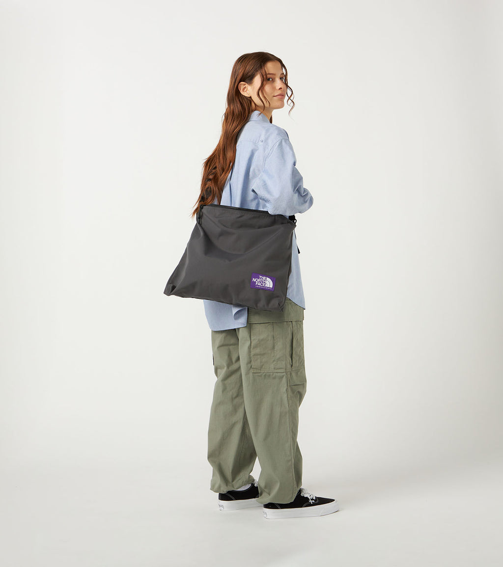Field Shoulder Bag (THE NORTH FACE Purple Label)