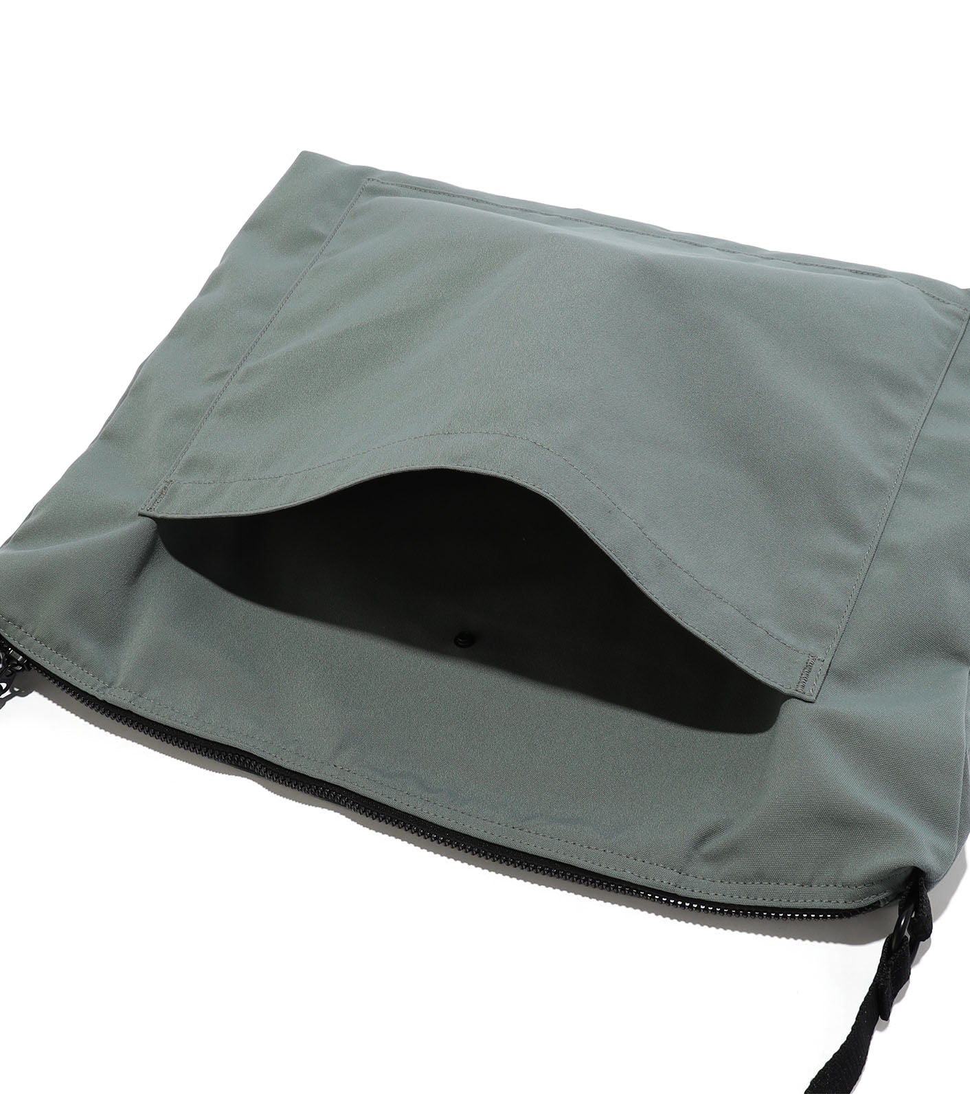 Field Shoulder Bag (THE NORTH FACE Purple Label)