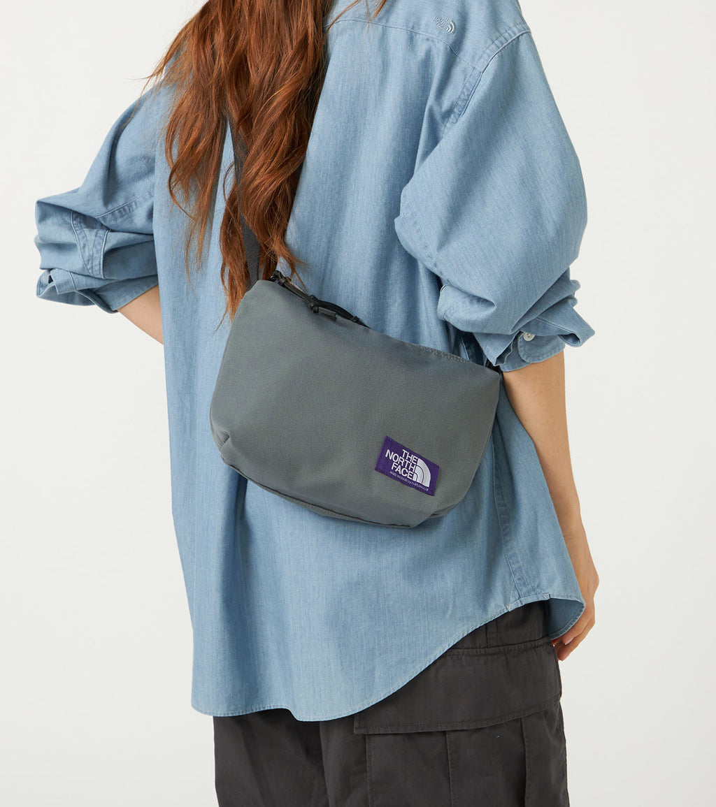Field Small Shoulder Bag (THE NORTH FACE Purple Label)