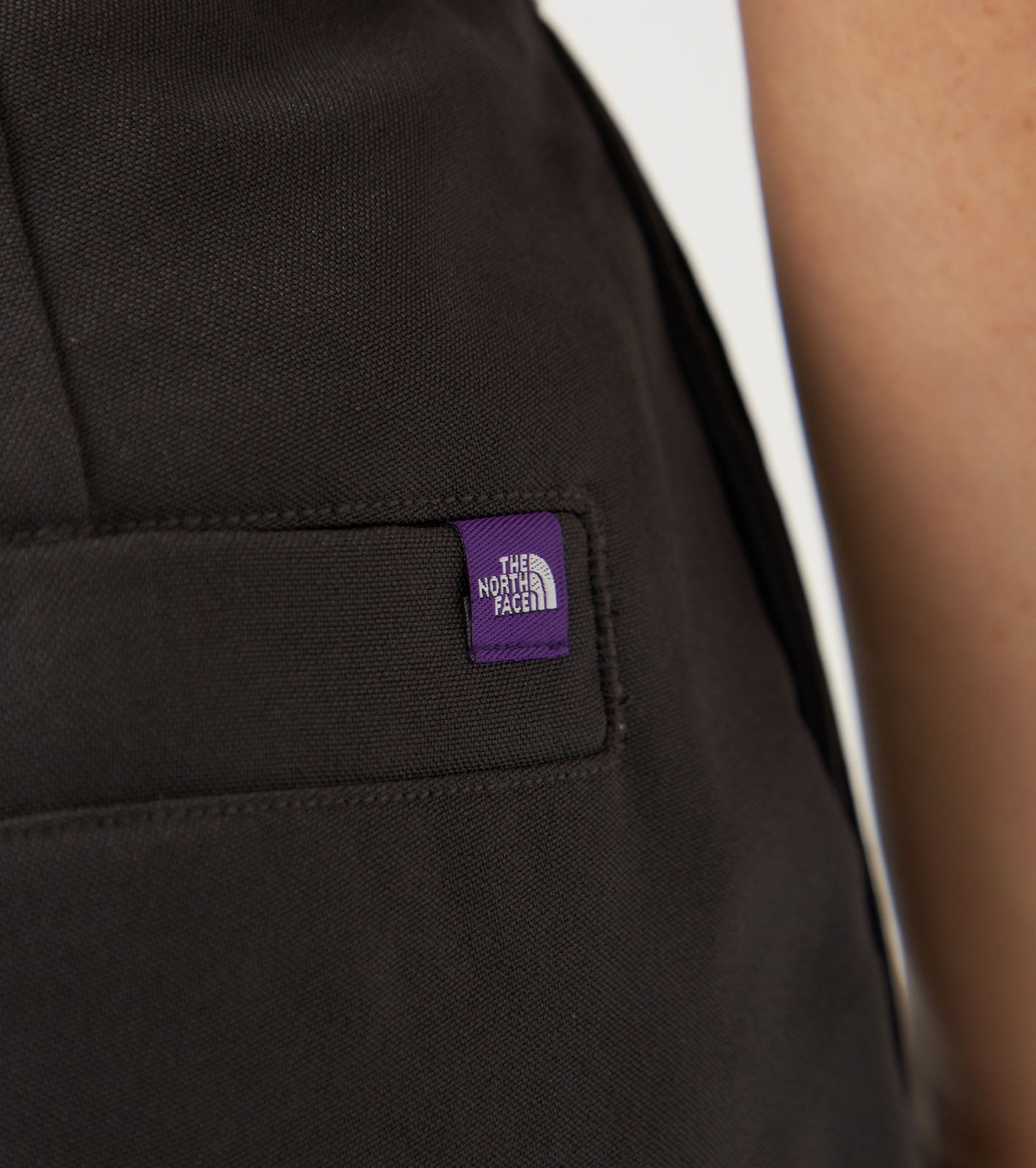 Polyester Tropical Field Tuck Pants (THE NORTH FACE Purple Label)