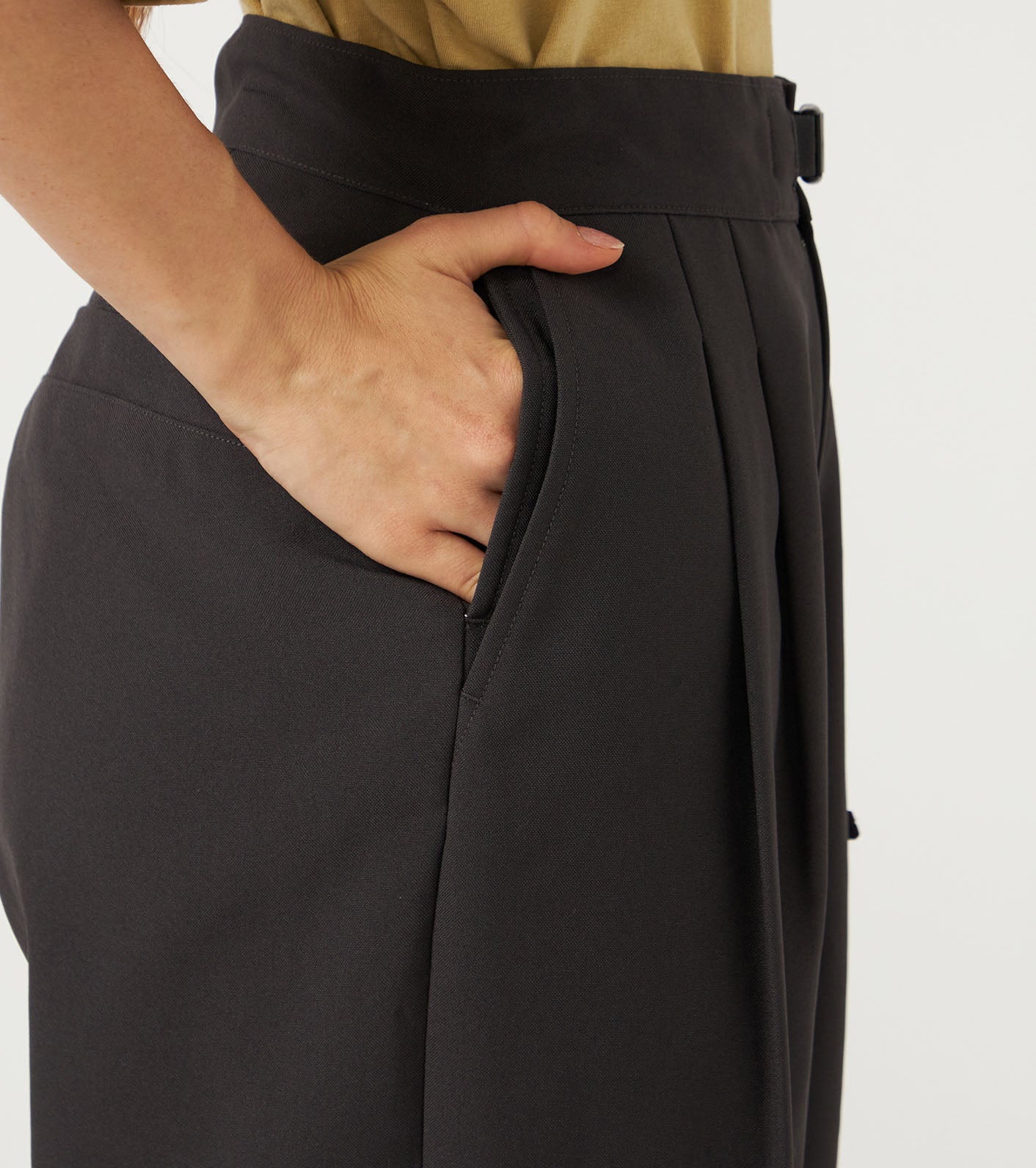 Polyester Tropical Field Tuck Pants (THE NORTH FACE Purple Label)
