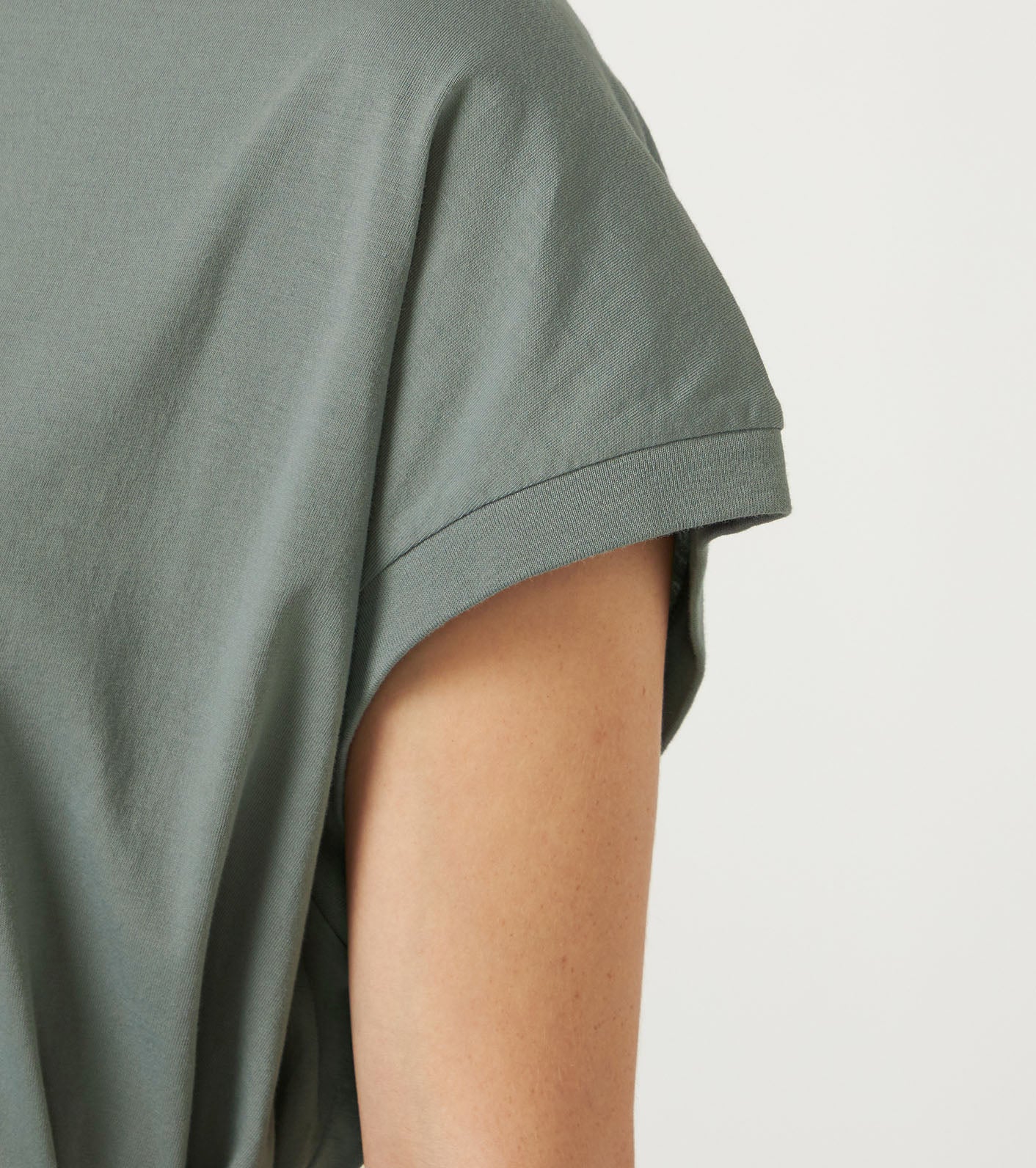 Garment Dyed Field Belted Dress (THE NORTH FACE Purple Label)